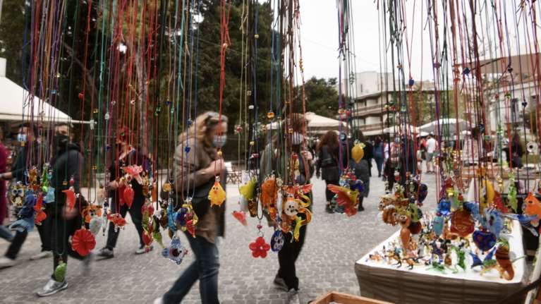 Επίσημες ανακοινώσεις σήμερα στις 18:00 για sms και διαδημοτικές μετακινήσεις- Ξαφνικό πρόβλημα με τα sms