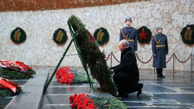 Ο Πούτιν απειλεί τη Δύση: Μετά από 80 χρόνια αντιμετωπίζουμε ξανά γερμανικά τανκς - Εχουμε κάτι να απαντήσουμε...