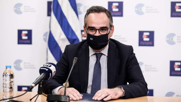 Κοντοζαμάνης για το ακαταδίωκτο των μελών της Επιτροπής: &quot;Οι επιστήμονες πρέπει να αποφασίζουν ελεύθερα και ανεπηρέαστα&quot;