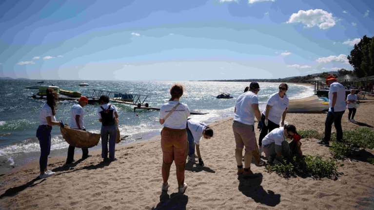 ΔΕΗ – project PARALIES: Συνεργασία για τον καθαρισμό και την προστασία των ελληνικών παραλιών για 4η χρονιά