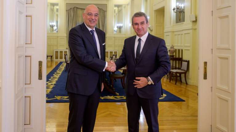 Λοβέρδος μετά τη συνάντηση με Δένδια: Έκδηλη παρανομία η υπογραφή του τουρκολυβικού μνημονίου