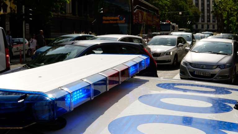 Κυψέλη: Διαρρήκτες πήραν το χρηματοκιβώτιο και ... ξέχασαν ένα περίστροφο