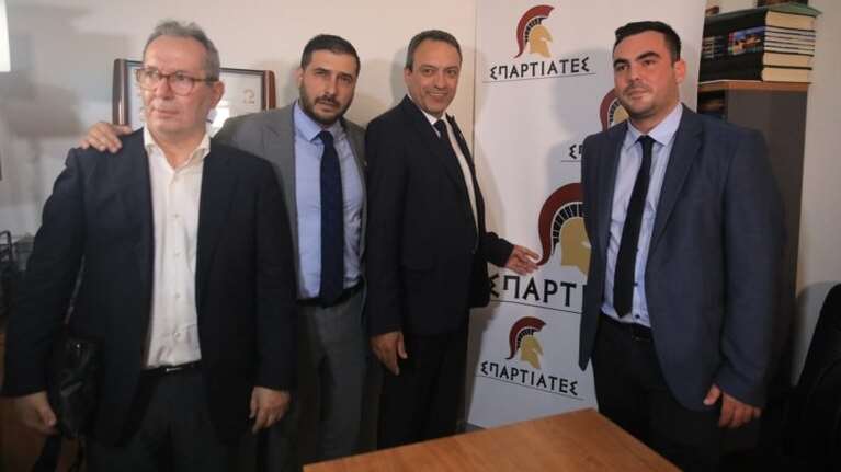 Καθηγητής Παπασπύρου για &quot;Σπαρτιάτες&quot;: Πιθανή η ακύρωση της εκλογής τους εάν στοιχειοθετηθεί σύνδεση με το κόμμα Κασιδιάρη