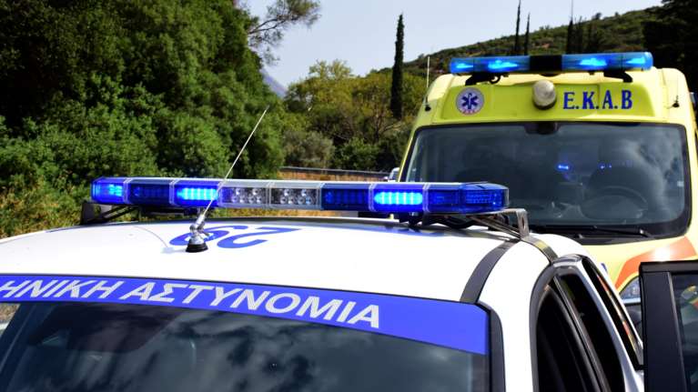 Χανιά: Μετωπική σύγκρουση δύο οχημάτων - Τραυματίστηκαν δύο νεαρές, 18 και 24 ετών