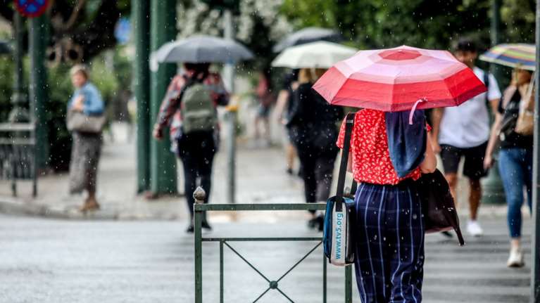 Καιρός: Έκτακτο δελτίο της ΕΜΥ - Πλησιάζει η κακοκαιρία Atena - Από το απόγευμα το πρώτο κύμα - Πού αναμένονται έντονα φαινόμενα