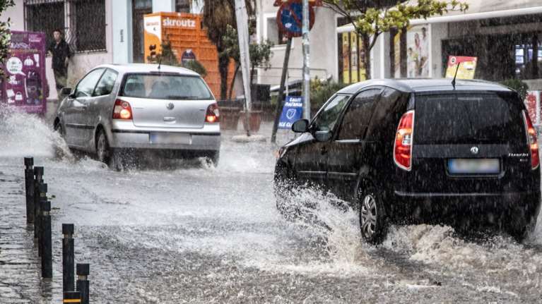 Προειδοποίηση από Μαρουσάκη - Καλλιάνο για την κακοκαιρία: Ποιες περιοχές θα χτυπήσει - Προσοχή σε Χαλκιδική και Αττική