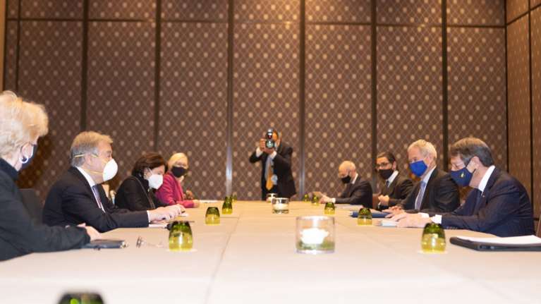 Γενεύη: Άτυπη Πενταμερής για το Κυπριακό - Μήνυμα Στέιτ Ντιπάρτμεντ για διζωνική, δικοινοτική ομοσπονδία