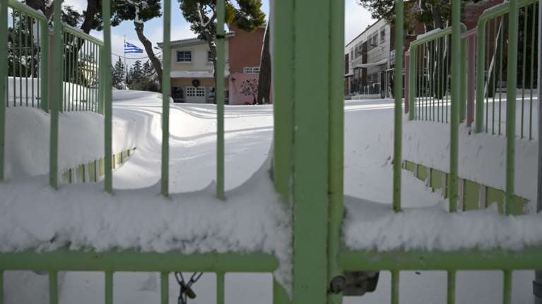 Σχολεία: Κλειστά και αύριο στην Αττική - Τι αποφάσισε η Περιφέρεια