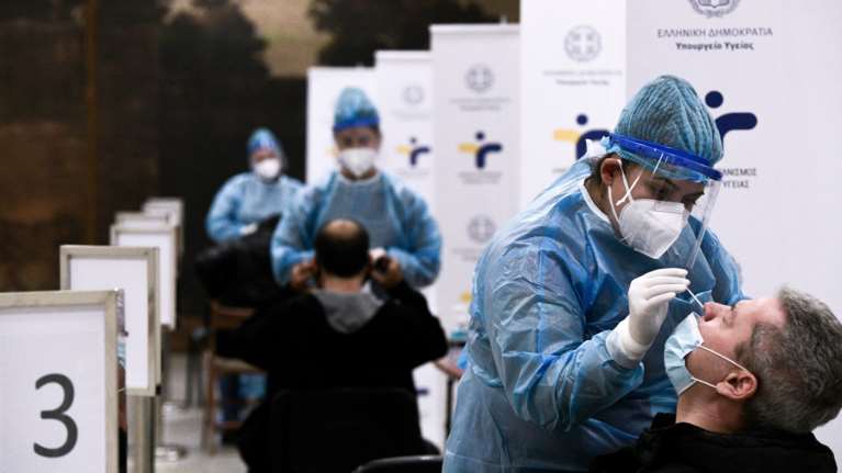 Κορονοϊός: Σε ύφεση τα κρούσματα - 184 στην Αττική, 163 στη Θεσσαλονίκη - Αναλυτικά ο χάρτης διασποράς