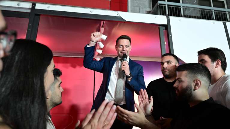 Κασσελάκης: Όταν καταθέσαμε πρόταση για φορολόγηση των διυλιστηρίων μας λοιδορούσαν για λεφτόδεντρα - Σήμερα πανηγυρίζουν