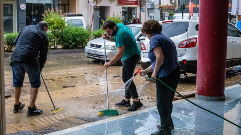 Λάρισα: Προειδοποιητικό μήνυμα του 112 για επικίνδυνα καιρικά φαινόμενα σε Αρμένιο και Σωτήριο