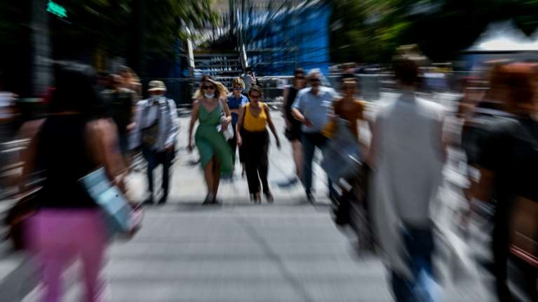 Πότε υλοποιούνται τα 13 μέτρα που ανακοίνωσε ο Μητσοτάκης για Δημόσιο, γονείς, συνταξιούχους - Market και youth pass