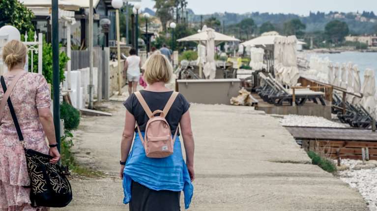 Τι καιρό θα κάνει τη Δευτέρα του Πάσχα: Τοπικές μπόρες και άνοδος θερμοκρασίας - Πώς θα εξελιχθεί μέσα στην εβδομάδα