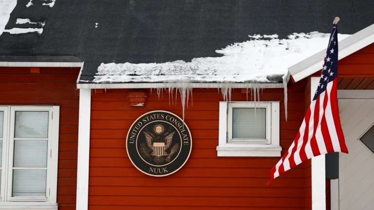 Κρίσιμες εκλογές στη Γροιλανδία: Ορισμένοι ψηφοφόροι καλοβλέπουν την εξαγορά της χώρας από τον Τραμπ