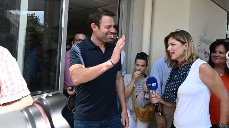 Τα ξένα ΜΜΕ για την εκλογή Κασσελάκη: Ένας άπειρος, πρώην trader της Goldman Sachs στην ηγεσία του αριστερού ΣΥΡΙΖΑ