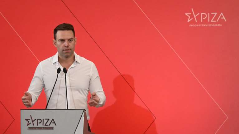ΣΥΡΙΖΑ: Ο Κασσελάκης δανείζει εξαψήφιο ποσό για να πληρωθούν οι υποχρεώσεις του κόμματος