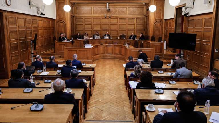 Εξεταστική για τα Τέμπη: Με Μαντέλη και Βερελή ξεκινά τη Δευτέρα η εξέταση μαρτύρων