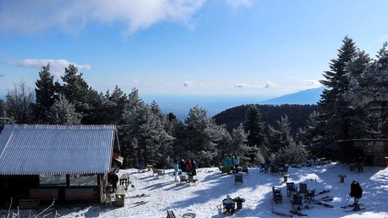 Υπερπλήρεις οι χειμερινοί προορισμοί για Χριστούγεννα και Πρωτοχρονιά - Στο 100% η πληρότητα στα καταλύματα