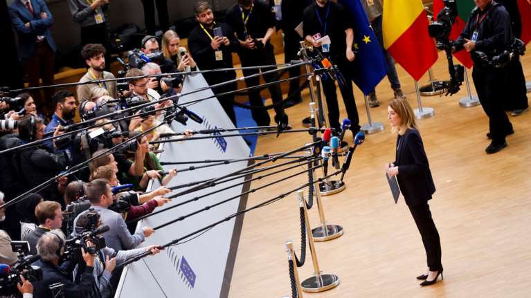 Η Μέτσολα υπέβαλε την υποψηφιότητά της για την προεδρία του Ευρωπαϊκού Κοινοβουλίου