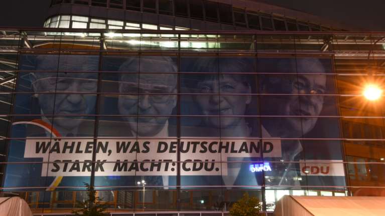 Εκλογές στη Γερμανία: Τρικομματική κυβέρνηση βλέπουν οι αναλυτές - Εκτός εξουσίας το CDU μετά από 16 χρόνια