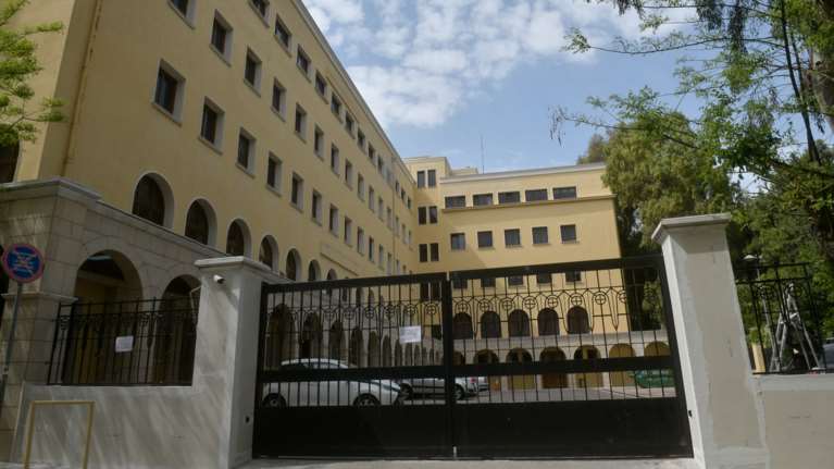 Μονή Πετράκη: Εξιτήριο από το &quot;Γεννηματάς&quot; για τους τέσσερις Μητροπολίτες