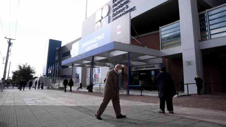 Κορονοϊός: Αυτά είναι τα ποσοστά εμβολιασμού ανά ηλικιακή ομάδα - Οι &quot;πρωταθλητές&quot; και οι &quot;ουραγοί&quot;