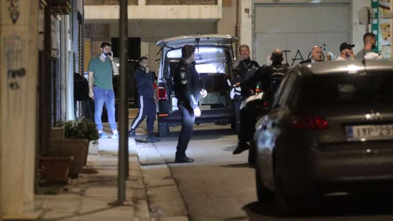 Δύο συλλήψεις για τη δολοφονία 31χρονου στον Άγιο Παντελεήμονα