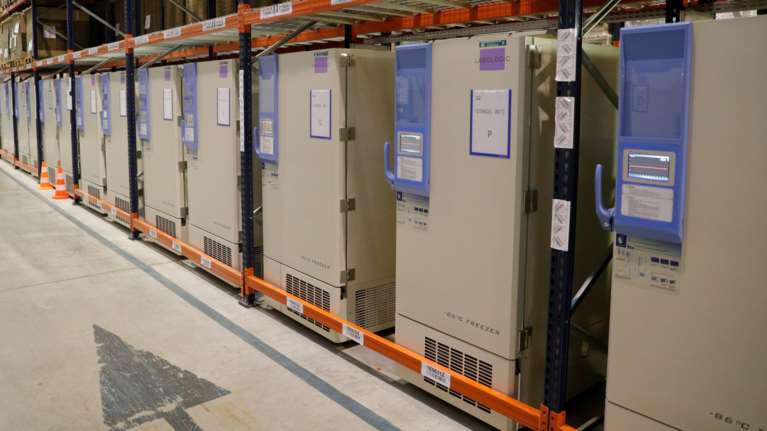 Γαλλία: Τα εμβόλια έφτασαν μαζί με τη μετάλλαξη του κορονοϊού - Πρώτο κρούσμα στην πόλη Τουρς