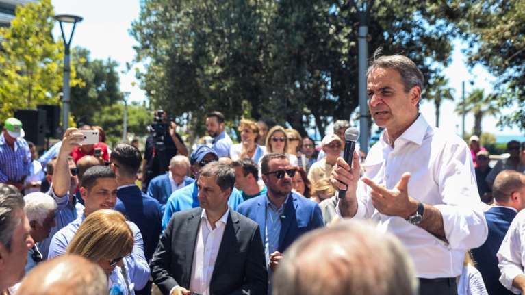 Μητσοτάκης από Παλαιό Φάληρο: Η αντιπολίτευση κοροϊδεύει τον κόσμο με λεφτά που δεν υπάρχουν - Δεν θα γυρίσουμε στο 2015