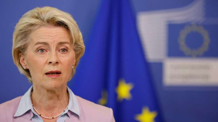 Φον ντερ Λάιεν: Πλαφόν στο ρωσικό φυσικό αέριο - Ανώτατο όριο στα έσοδα των εταιρειών ηλεκτρικού ρεύματος