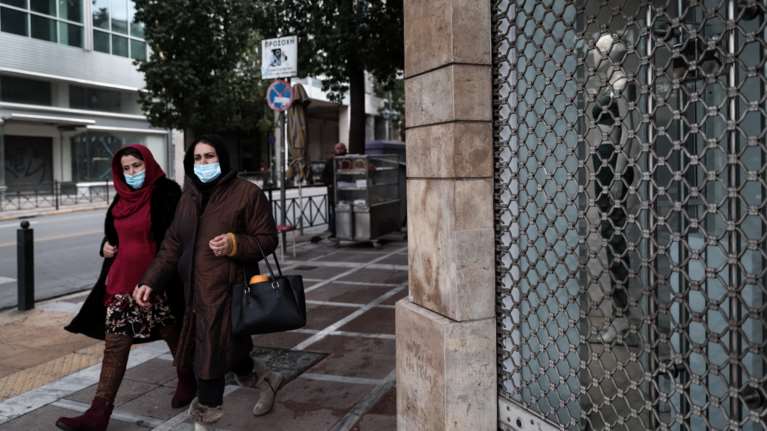 Εκατοντάδες τα πρόστιμα της ΕΛ.ΑΣ. για μη τήρηση των μέτρων κατά του κορονοϊού