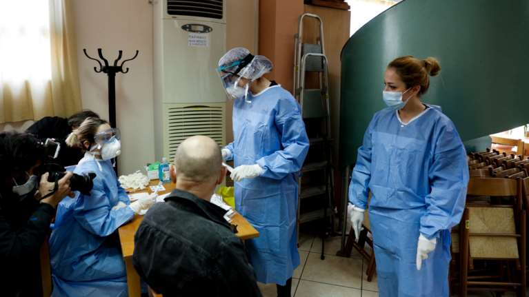 Κορονοϊός - Νέος συναγερμός στη Βοιωτία: Θετικός προμηθευτής εστίασης