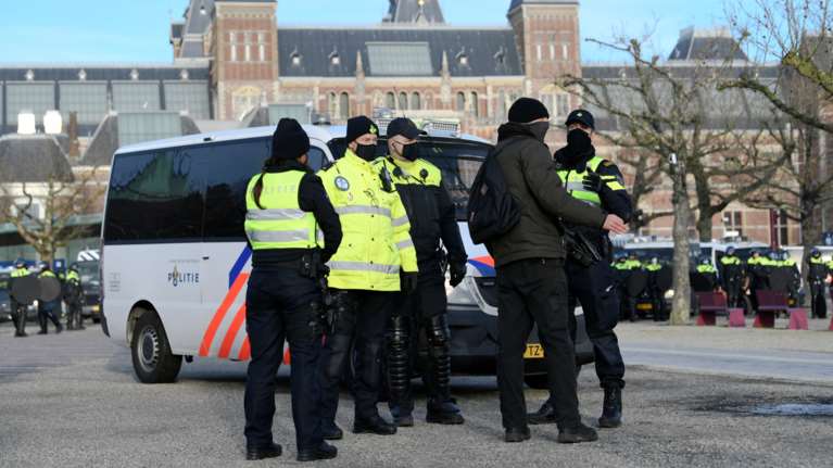 Ολλανδία: Η εισαγγελία απαιτεί ποσό ρεκόρ των 221 εκατομμυρίων ευρώ από έναν λαθρέμπορο ναρκωτικών