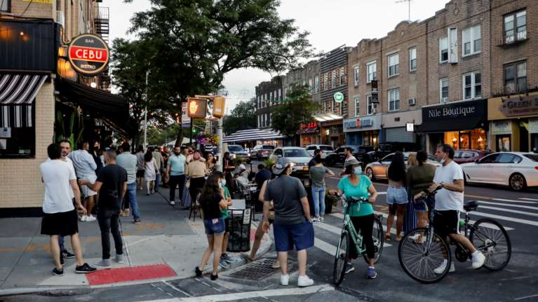 Ανησυχία από νέα έρευνα: Πιθανώς πιο μολυσματική η νέα μετάλλαξη του κορονοϊού από την αρχική