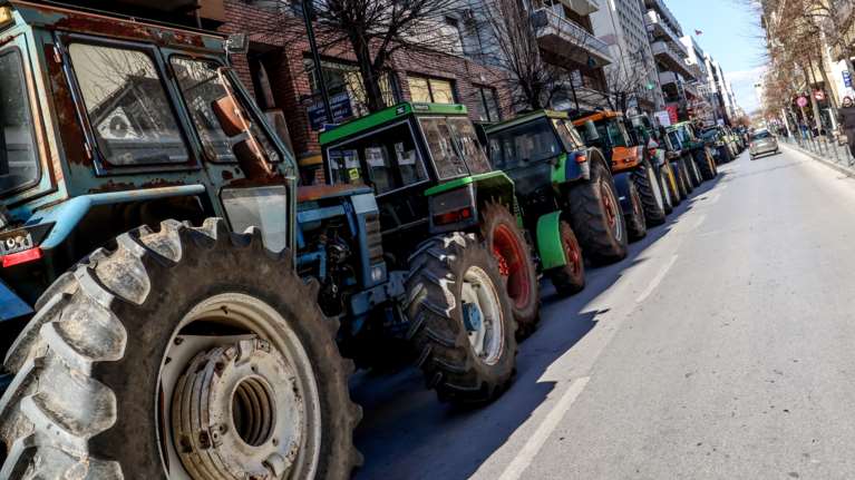 Διετής αναστολή πληρωμών για το ρεύμα στους αγρότες που επλήγησαν από την κακοκαιρία Daniel - Έρχεται τροπολογία