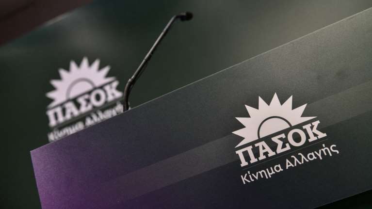 ΠΑΣΟΚ κατά Οικονόμου: Να πάρει θέση για την παρέμβαση Ντογιάκου στην έρευνα για Κύρτσο και Τέλλογλου