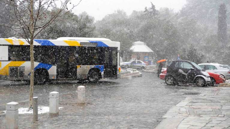 ΟΑΣΑ: Όλα τα δρομολόγια των λεωφορείων που ακυρώνονται ή τροποποιούνται από την κακοκαιρία