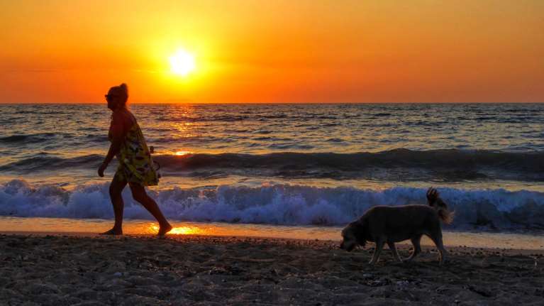 Έρχεται κρύο μετά το "ινδιάνικο καλοκαίρι" - Στους 30 βαθμούς το θερμόμετρο μέχρι την Κυριακή