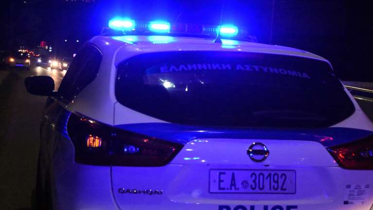 Ηλεία: &quot;Είπα στο παιδί μου ότι παίζουμε παιχνίδι για να μη τρομάξει&quot; - Συγκλονίζει η γυναίκα που ξυλοκοπήθηκε άγρια από ληστή