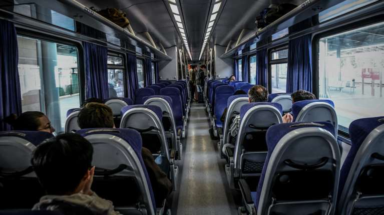 Τρένα: Βλάβη στο δρομολόγιο Αθήνα-Θεσσαλονίκη, ακινητοποιήθηκε στους Αγ. Αναργύρους - Καθυστερήσεις και στον Προαστιακό