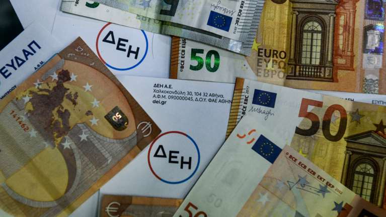 Ρήτρα αναπροσαρμογής: Ποιοι είναι οι καταναλωτές για τους οποίους απαγορεύεται η διακοπή ρεύματος