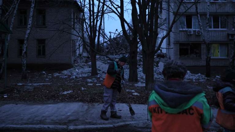 Πόλεμος στην Ουκρανία: 130.000 άτομα χωρίς ρεύμα στο Κίεβο μέσα στην παγωνιά - Μετά το ρωσικό σφυροκόπημα