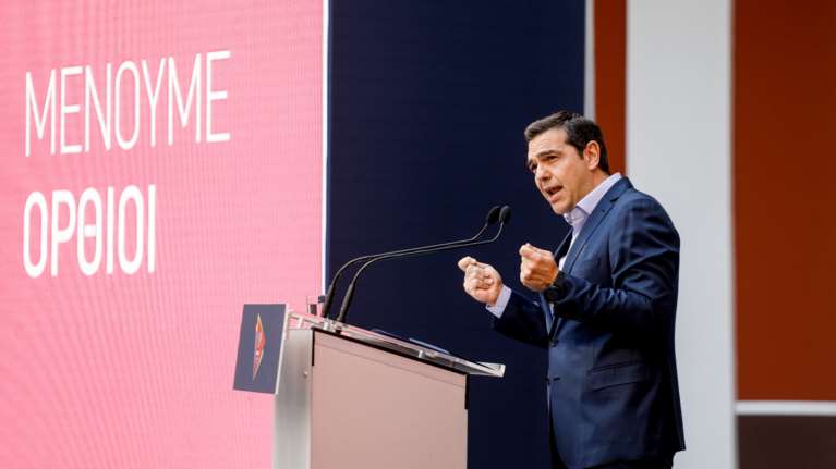 Τσίπρας: &quot;Ο Μητσοτάκης παριστάνει τον μάντη κακών&quot; - Τι αναγνώρισε στην κυβέρνηση για την κρίση του κορονοϊού