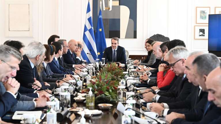 Συνεδριάζει αύριο το υπουργικό συμβούλιο υπό τον Μητσοτάκη - Επί τάπητος ο &quot;Νέος ΟΣΕ Α.Ε.&quot;