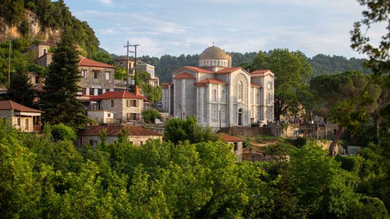 Σεπτέμβριος ευεξίας στη Βαμβακού Λακωνίας: Ποδηλατάδες, γιόγκα και πεζοπορίες στο βουνό