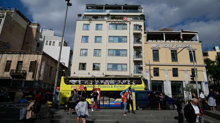 Κορονοϊός: 659 νέα κρούσματα στην Αττική και 523 στη Θεσσαλονίκη - Στο &quot;κόκκινο&quot; Λάρισα, Μαγνησία και Ημαθία