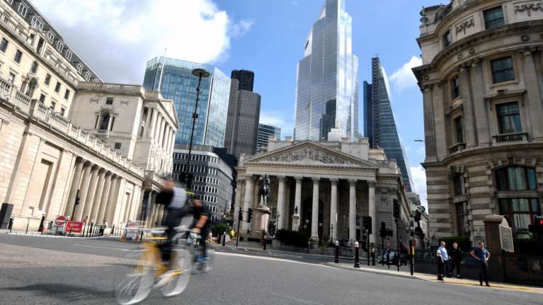 Μεγάλη Βρετανία: Ανησυχία από την αύξηση των νέων κρουσμάτων