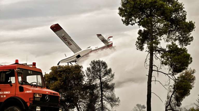 Υπερδιπλάσιες οι φωτιές φέτος αλλά λιγότερες οι καμένες εκτάσεις - Σωτήρια τα drones και οι ιπτάμενες περιπολίες