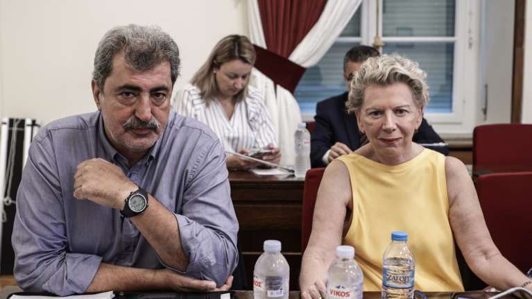 Η Ακρίτα υπερασπίζεται τον Πολάκη: &quot;Βρείτε μου μόνο το σεξιστικό του πράγματος - Θα μπορούσε να το πει σε άντρα ή σε γυναίκα&quot;