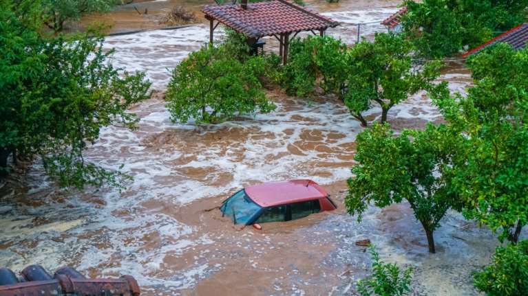 Δραματικό &quot;καμπανάκι&quot; από Ιταλούς επιστήμονες: Η ένταση του μεσογειακού κυκλώνα θα αυξηθεί τις επόμενες ώρες